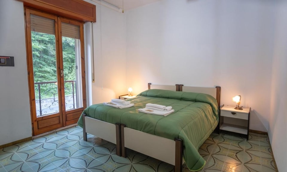 Camera accogliente dell'Hotel La Briglia a Trecchina vicino Maratea